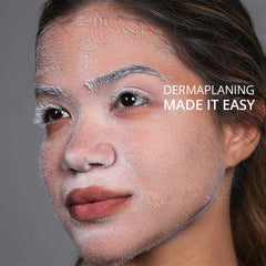 SKNBODY Hair Identifier Spray reveals peach fuzz for precise facial grooming.