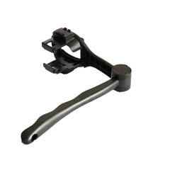 Skull Shaver Back Shaver Handle foldable-travel-design enables compact on-the-go grooming.