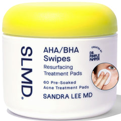 SLMD toner pads packaging closeup highlighting convenient daily exfoliation option.