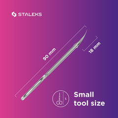 Staleks Pro Expert 50 Type 1 ergonomic handle enhances control for small hands.
