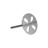 Staleks PODODISC M Expert 20mm disc with secure matte surface for hygienic pedicures.