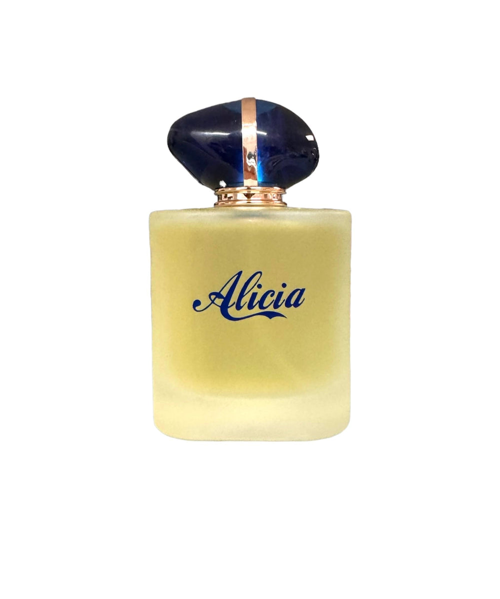 Suchel Forever Alicia bottle front, everyday-elegance for confident, all-day wear.