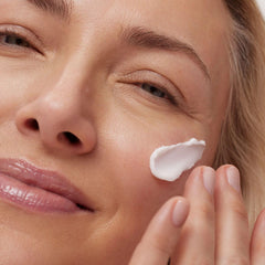 Summer Fridays Rich Cushion Face Cream packaging showing fragrance-free, non-comedogenic formula