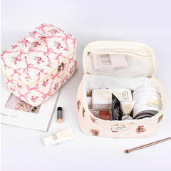 SXS LACONIC makeup bag set multi-size layout shows versatile storage for cosmetics and toiletries