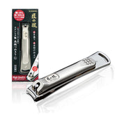 Takuminowaza G-1114 nail clipper close-up shows sharp double-edge blades for precise trimming.