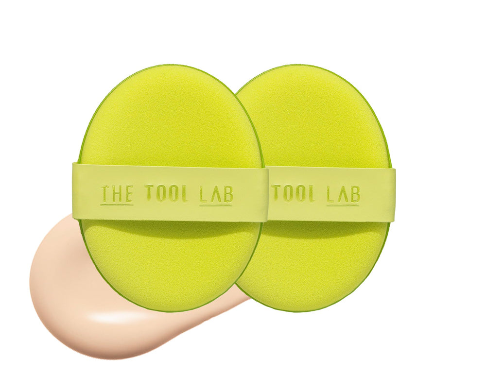 THE TOOL LAB Happyrim Aqua Puff close-up showing plush Rubycell texture for smooth foundation pickup.