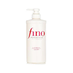 Thunder Tech JapanFino bottle-pour shows rich lather for gentle cleansing