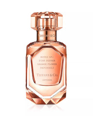 Close-up of Tiffany Rose Gold EDP bottle showing luxe rose-gold design for everyday elegance.
