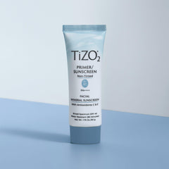TIZO2 packaging-box highlights reef-friendly, fragrance-free, sensitive-skin suitability
