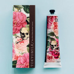 TOKYOMILK Dead Sexy Handcreme – ebony detail, elegant packaging, fast-absorbing formula