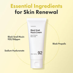 TOSOWOONG Black Snail Mucin 92% texture application scene for lightweight moisture