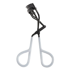 Tweezerman Onyx Curler showing ergonomic handle design for comfortable use.