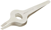 Tweezerman Wide Grip Slant Tweezer top view shows precise alignment for clean brow shaping.
