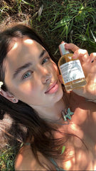 Twist Select No. 35 droplets image captures concentrated perfume for lasting wear