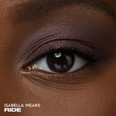 Urban Decay 24/7 Eyeshadow Ride delivers velvety pigment and smooth blending.