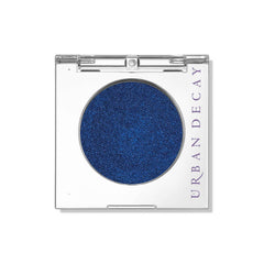 Urban Decay 24/7 Eyeshadow Single Charged compact, crease-free color in a velvet-soft formula.
