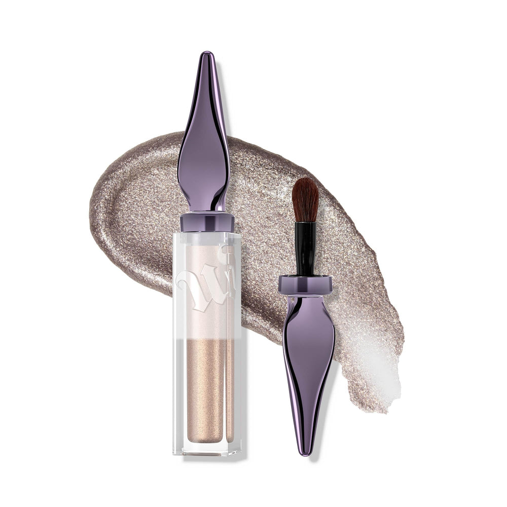 URBAN DECAY 24/7 Glaze-On Silver Spooning swatch highlights radiant silver shimmer.