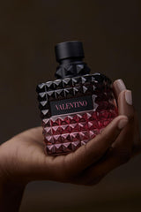 Valentino Donna Born In Roma Intense box showcases premium gifting presentation