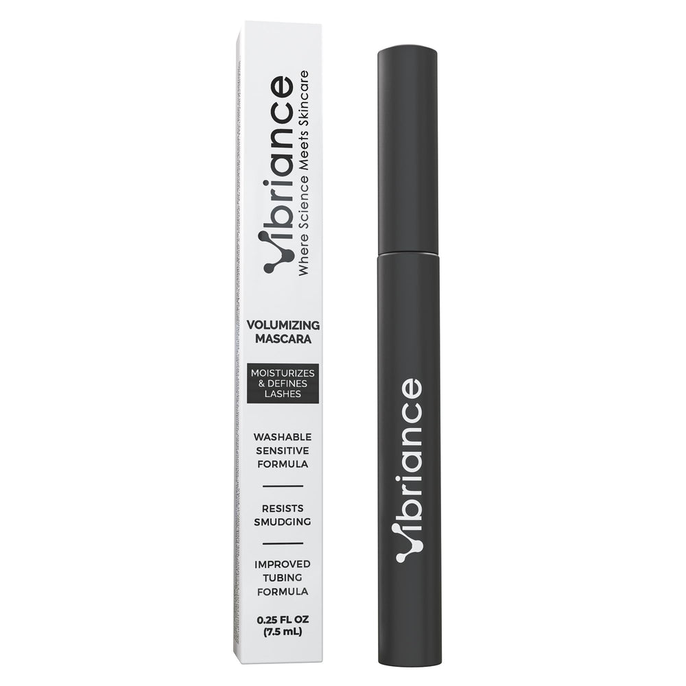 Vibriance Volumizing Tubing Mascara brush closeup for precise definition and lift