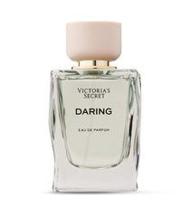 Victoria's Secret Daring packaging shows bold branding and a premium unboxing experience.