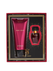 Victoria's Secret Very Sexy EDP close-up highlights vanilla orchid and blackberry.