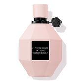 Viktor&Rolf Flowerbomb Extreme bottle closeup for a long-lasting floral impression