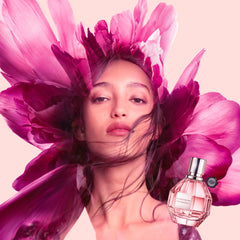 Viktor&Rolf Flowerbomb rose-petal accents evoke romantic floral notes.