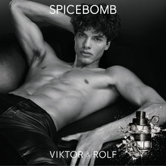 Viktor&Rolf Spicebomb middle notes cinnamon and saffron create warm spice.