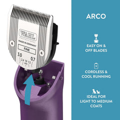 Wahl Arco charging stand keeps clipper powered on demand