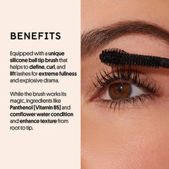 Winky Lux ExtravaLash wand in action delivering lift and curl.