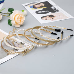 WOVOWOVO headband with chains provides secure fit and modern flair.