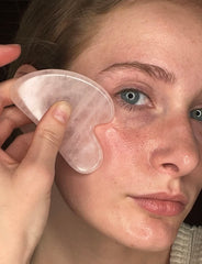XYZ Skin Gua Sha Glide blue tansy oil texture and color