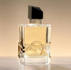 YSL Libre top view highlights a sleek bottle for everyday elegance.