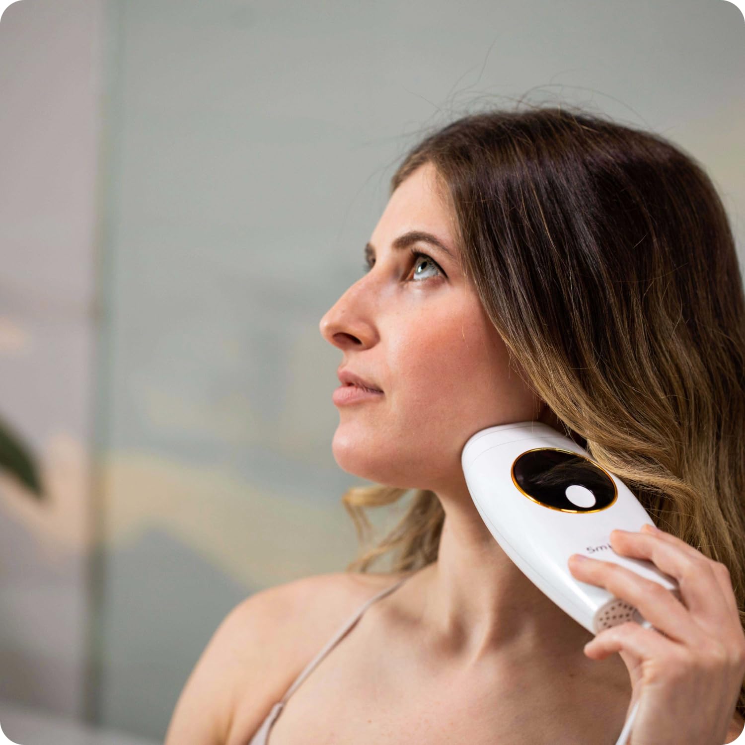 5minskin Hair Laser Removal Handset 2.0 side view showing portable design for home sessions