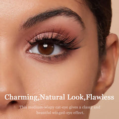7C SevenCrown lashes crafted from soft fibers for natural daily wear