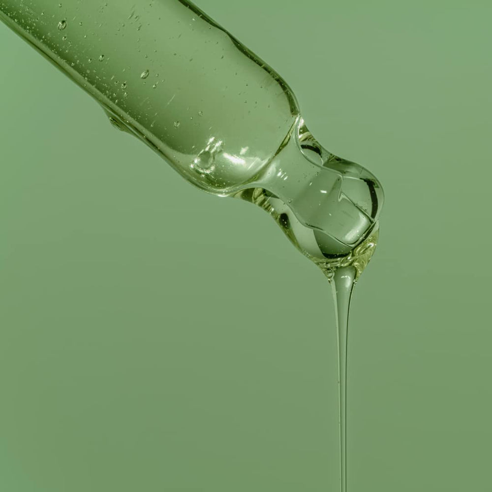 A&A Premium Body Mineral Oil spa scene—soothing preparation for relaxing sessions.