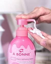 A Bonné body lotion bottle ergonomic design enables easy, one-handed use.