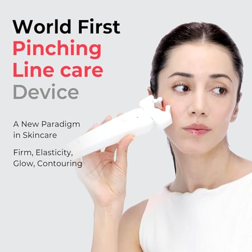 Aalok Ultra Olla at-home RF LED therapy session demonstrates gentle warmth and light for smoother skin