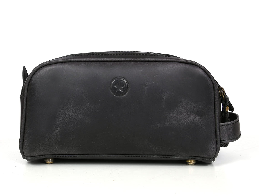 Buffalo leather with durable hardware ensures lasting quality in daily use