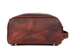 AARON LEATHER GOODS VENDIMIA ESTILO vintage design with metal studs adds rugged style to shaving kits