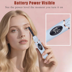 Acavado anti-burn comb ergonomic design supports safe lash styling.