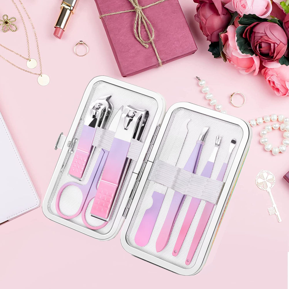 Aceoce travel case compact design fits in purse.