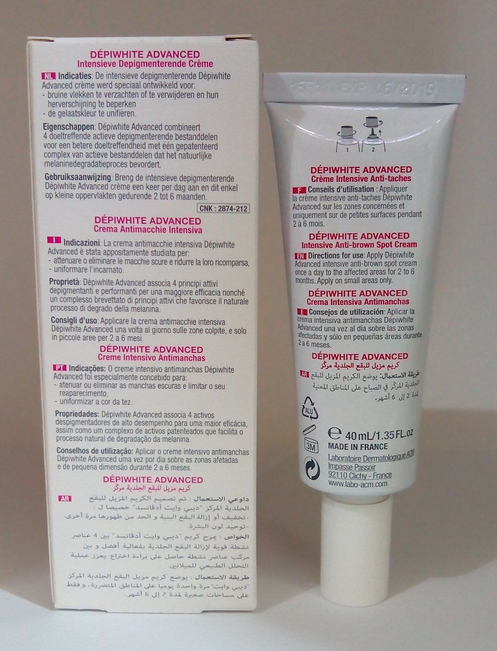 ACM Depiwhite Advanced in a bathroom scene for daily routine use
