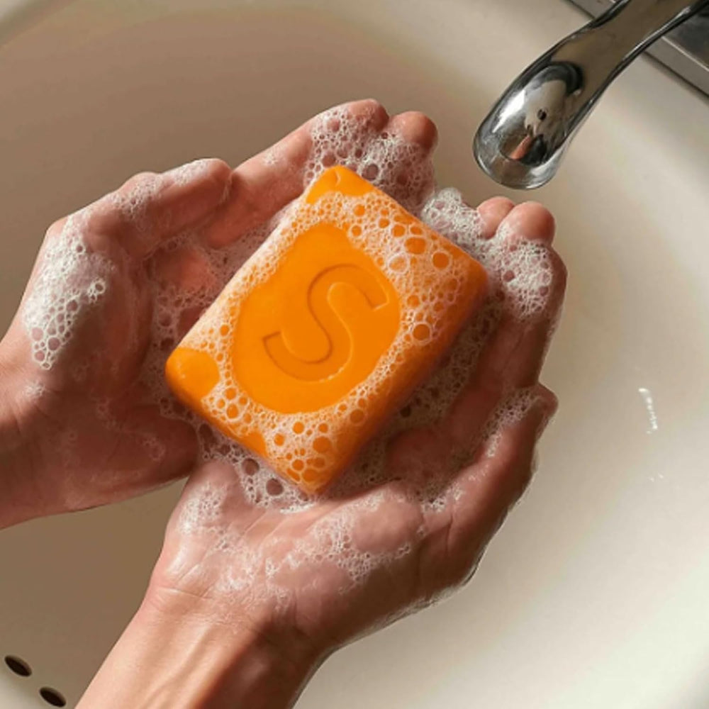 aeaarvged Swarva deodorizing foam application, gentle cleansing with persimmon fragrance.