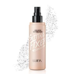 AEKYUNGLUNA LUNA setting spray bottle delivering weightless finish for all-day wear.