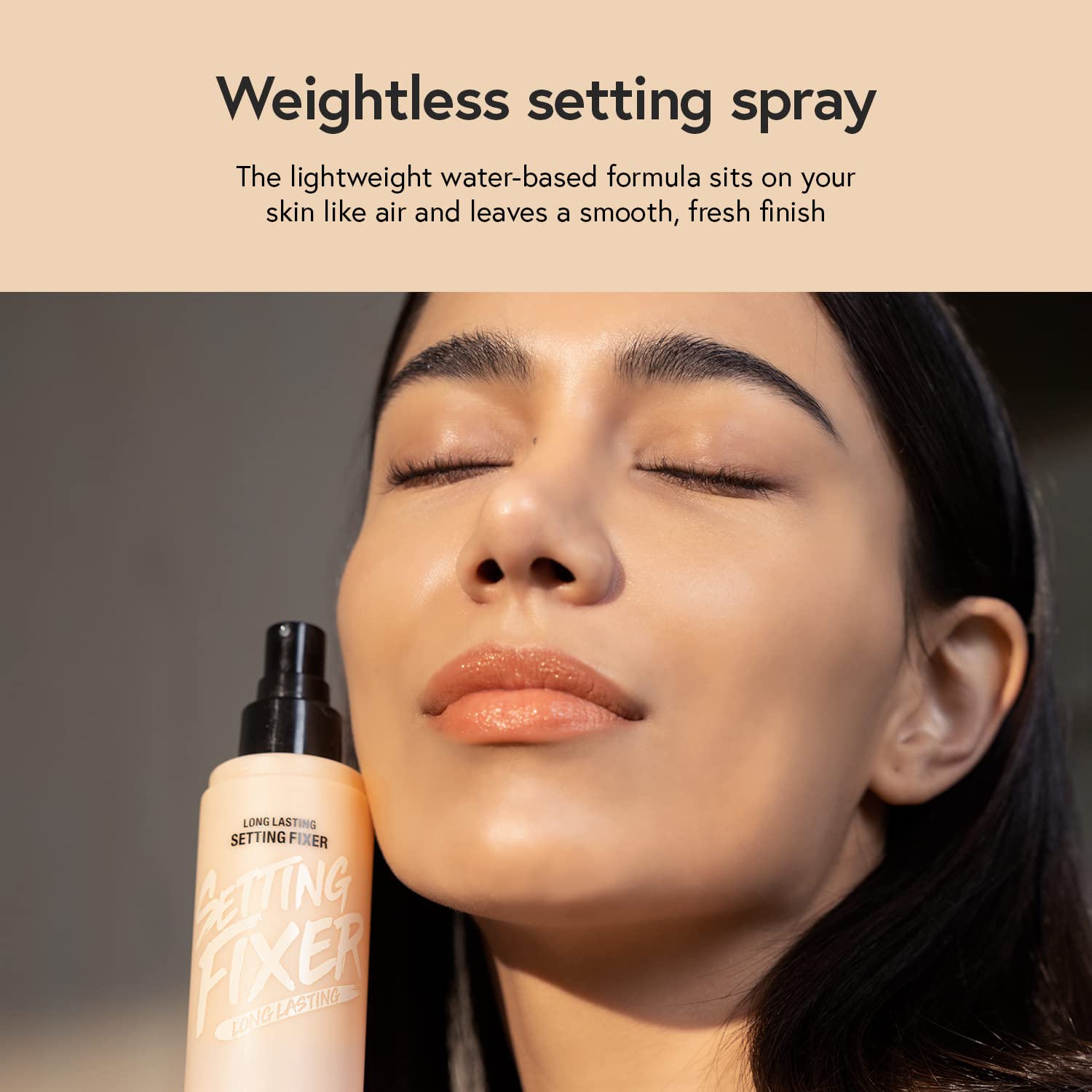 AEKYUNGLUNA LUNA skin-friendly ingredients close-up supporting calm skin.