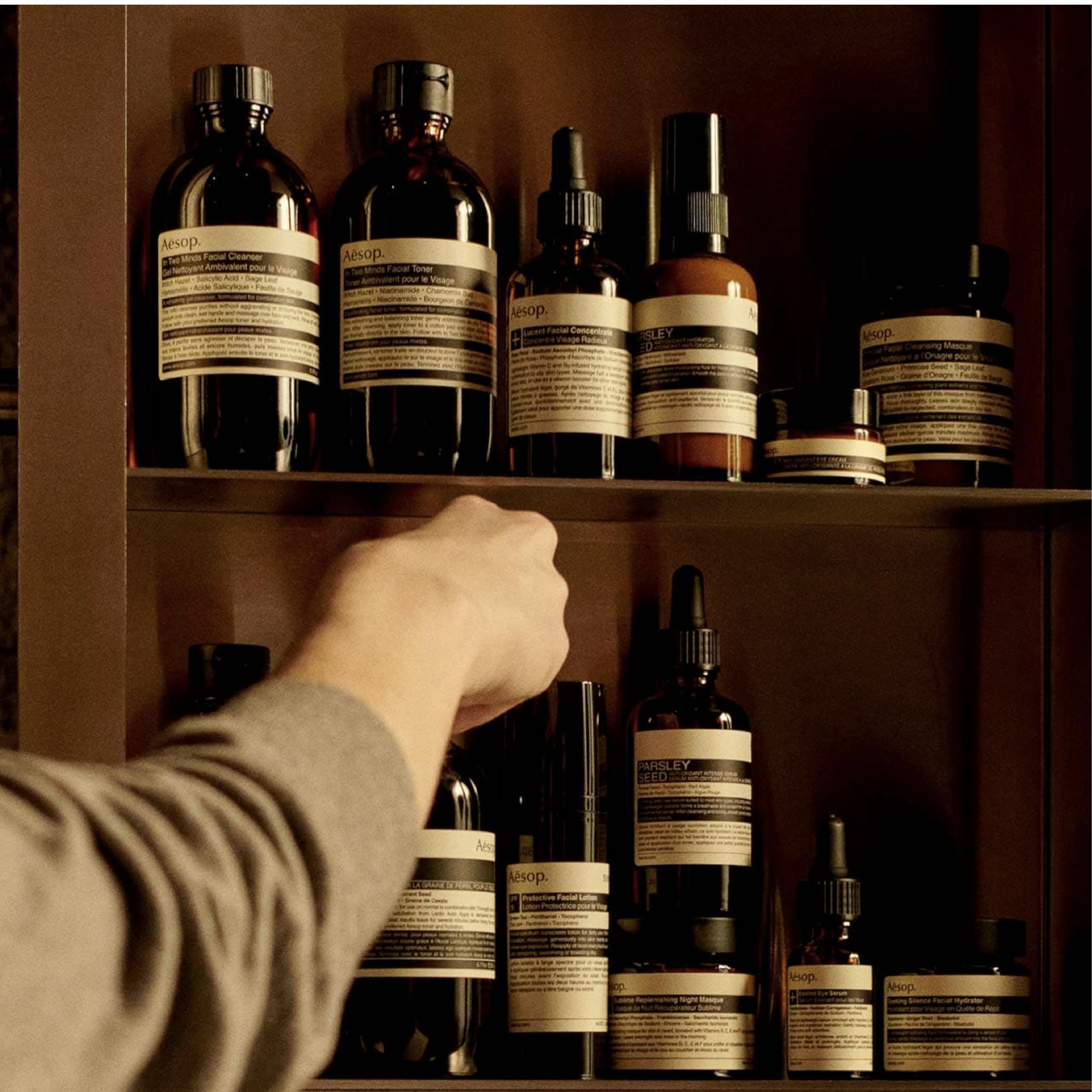 Aesop Amazing Face Cleanser after rinse leaves skin refreshed and balanced.
