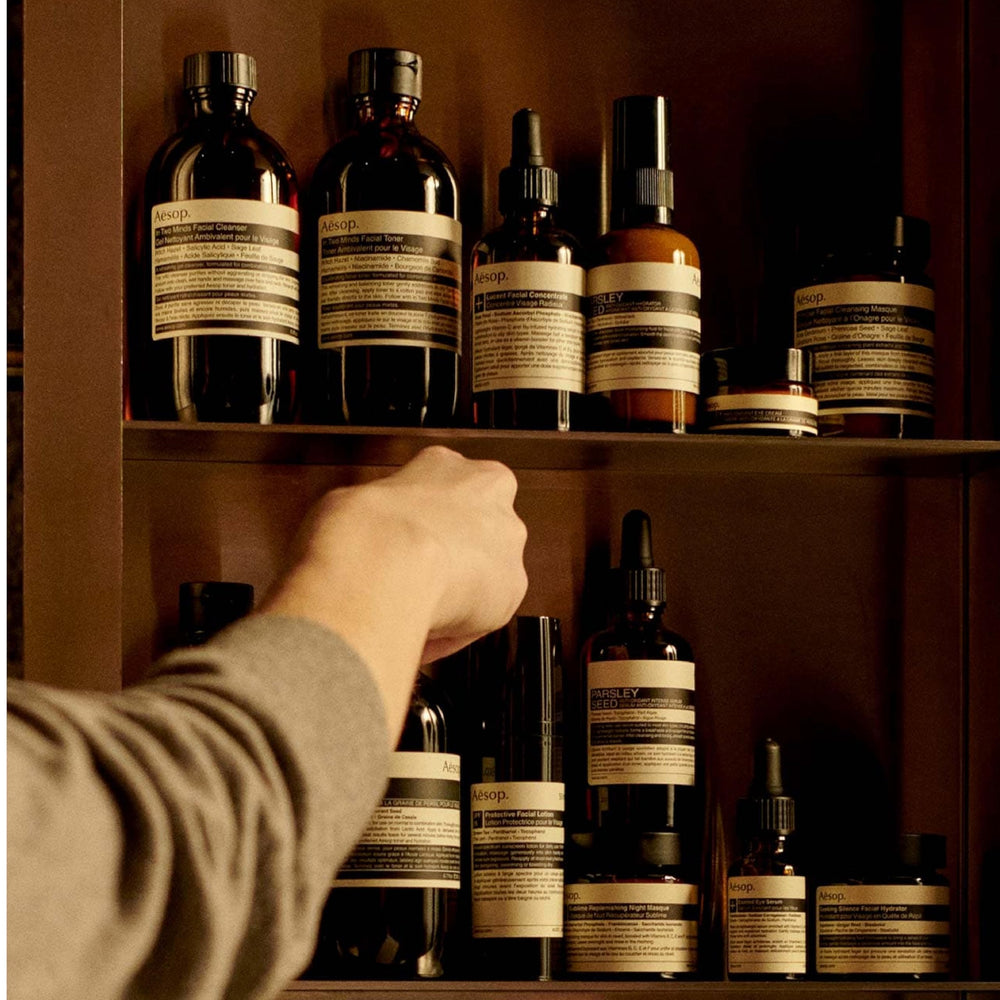 Aesop Volumizing Shampoo dispensing pour demonstrates easy scalp massage usage