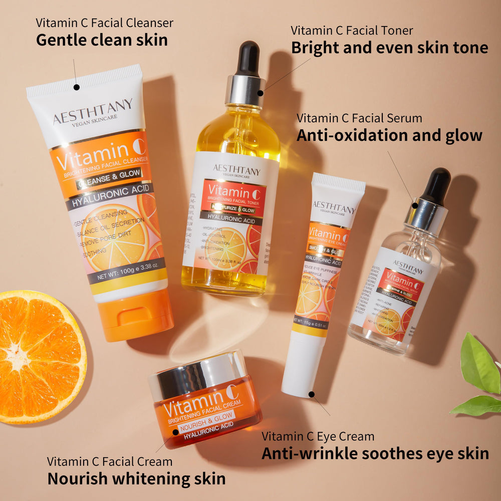 AESTHTANY Vitamin C Face Cream provides lasting moisture and softness.