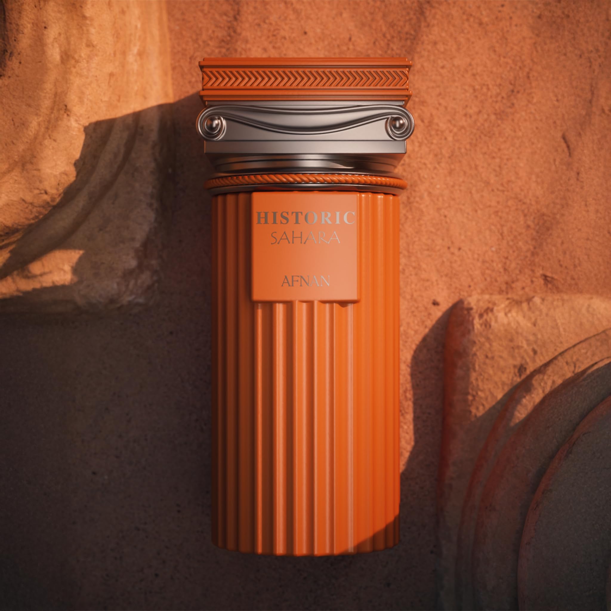 Afnan Historic Sahara top notes shot, highlighting bergamot and cinnamon for instant intrigue